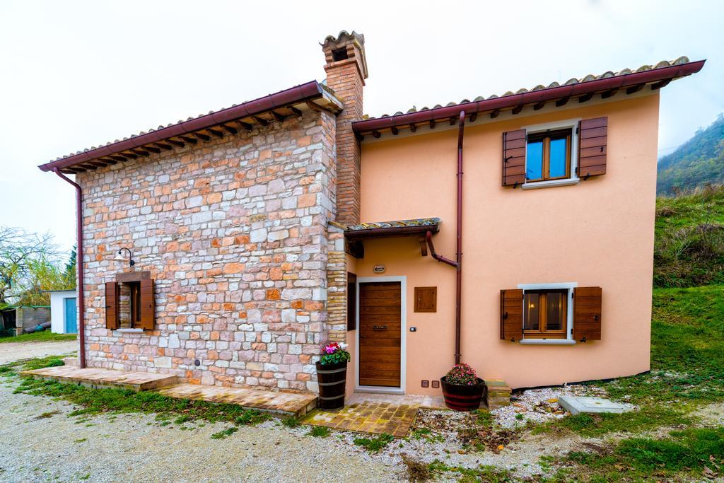 Casetta In Pietra Аккуаланья Номер фото